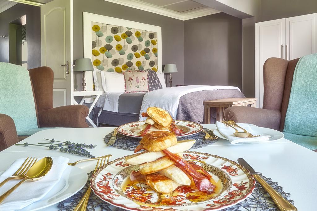 Upper House Guesthouse Кларенс Екстер'єр фото